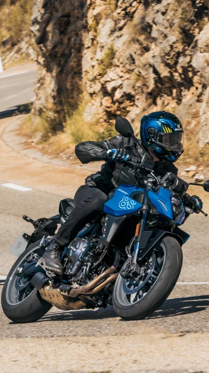 GSX-8S 
