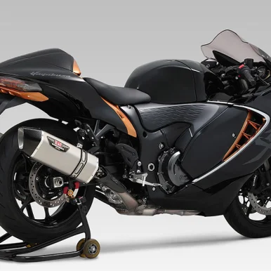 2 SLIP-ON HEPTA FORCE SATIN FINISH CARBON END GSX1300R 2021-2023